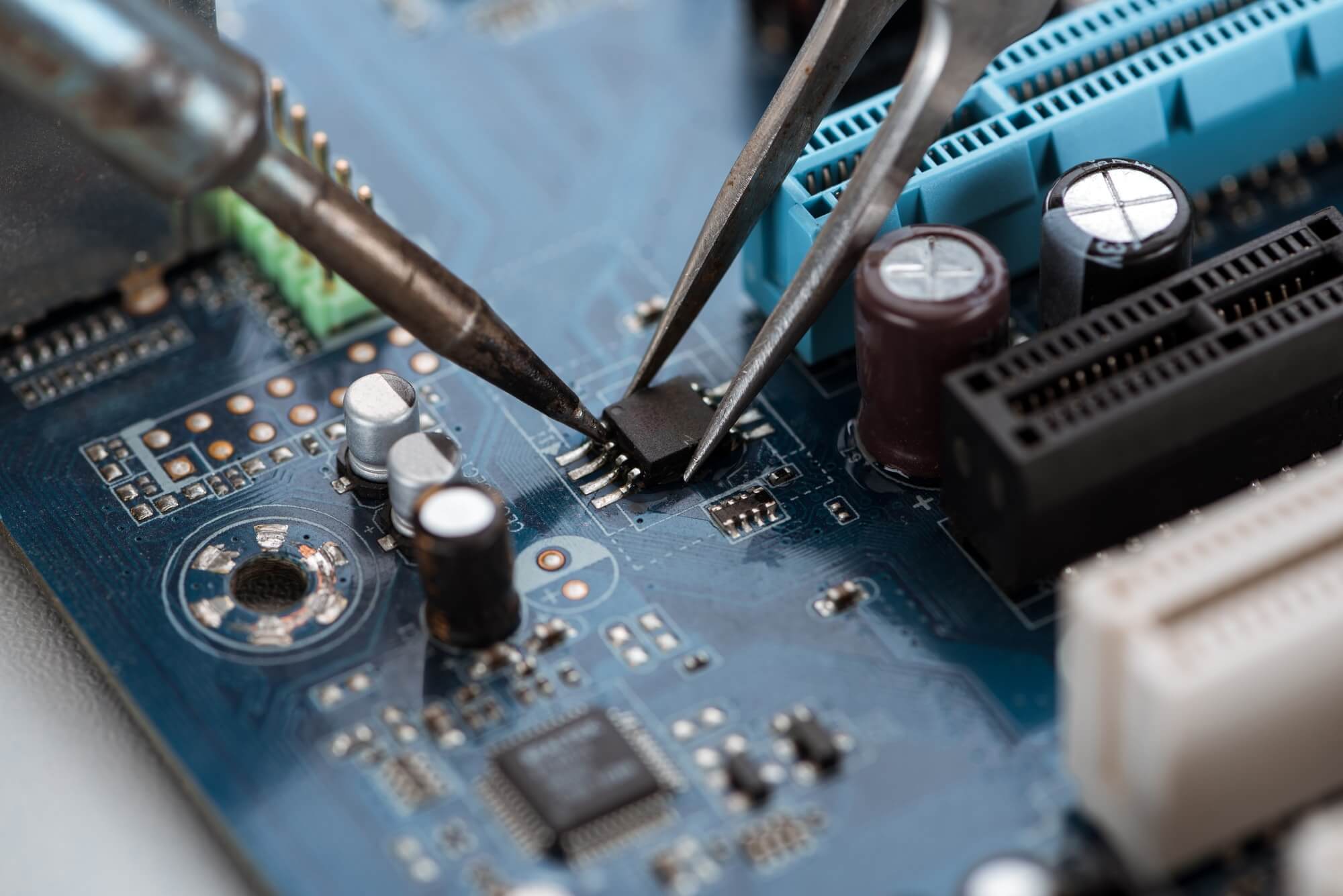 Three Trends Driving Electronics Manufacturing In 2020